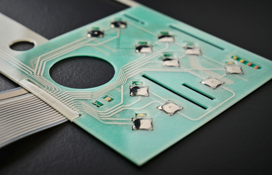 Membrane switch with metal domes